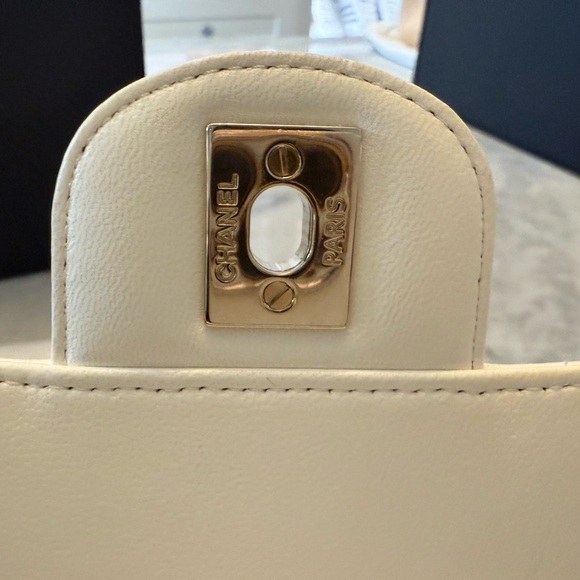 Chanel Cream Mini Quilted Bag with Gold Hardware - Picture 8 of 9
